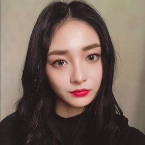 Meet your Posher, Katelin